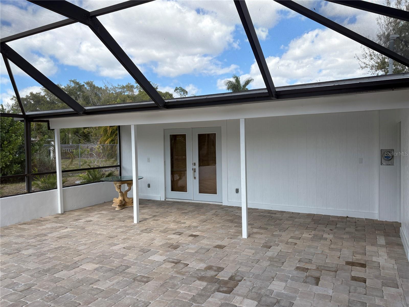 Image 9 of 29 For 6057 Florida Street