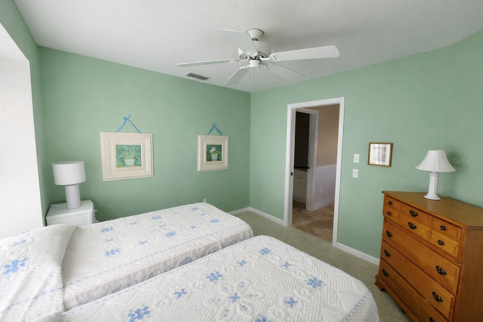 Image 17 of 37 For 223 Big Pine Lane