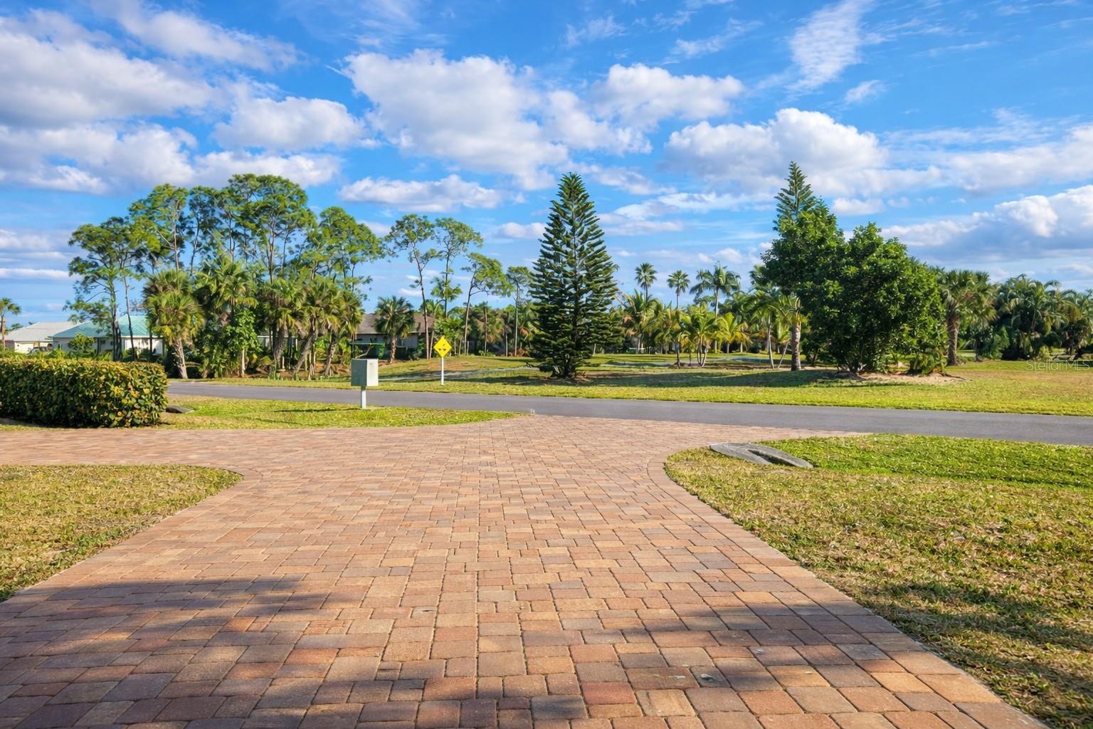 Image 20 of 37 For 223 Big Pine Lane