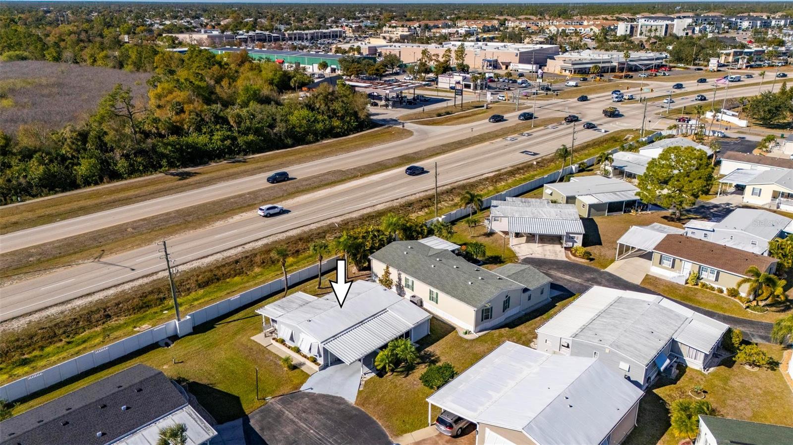 Image 39 of 58 For 1000 Kings Highway 279