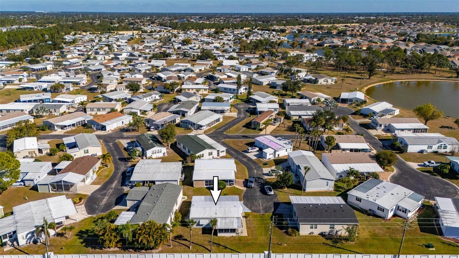 Image 44 of 58 For 1000 Kings Highway 279