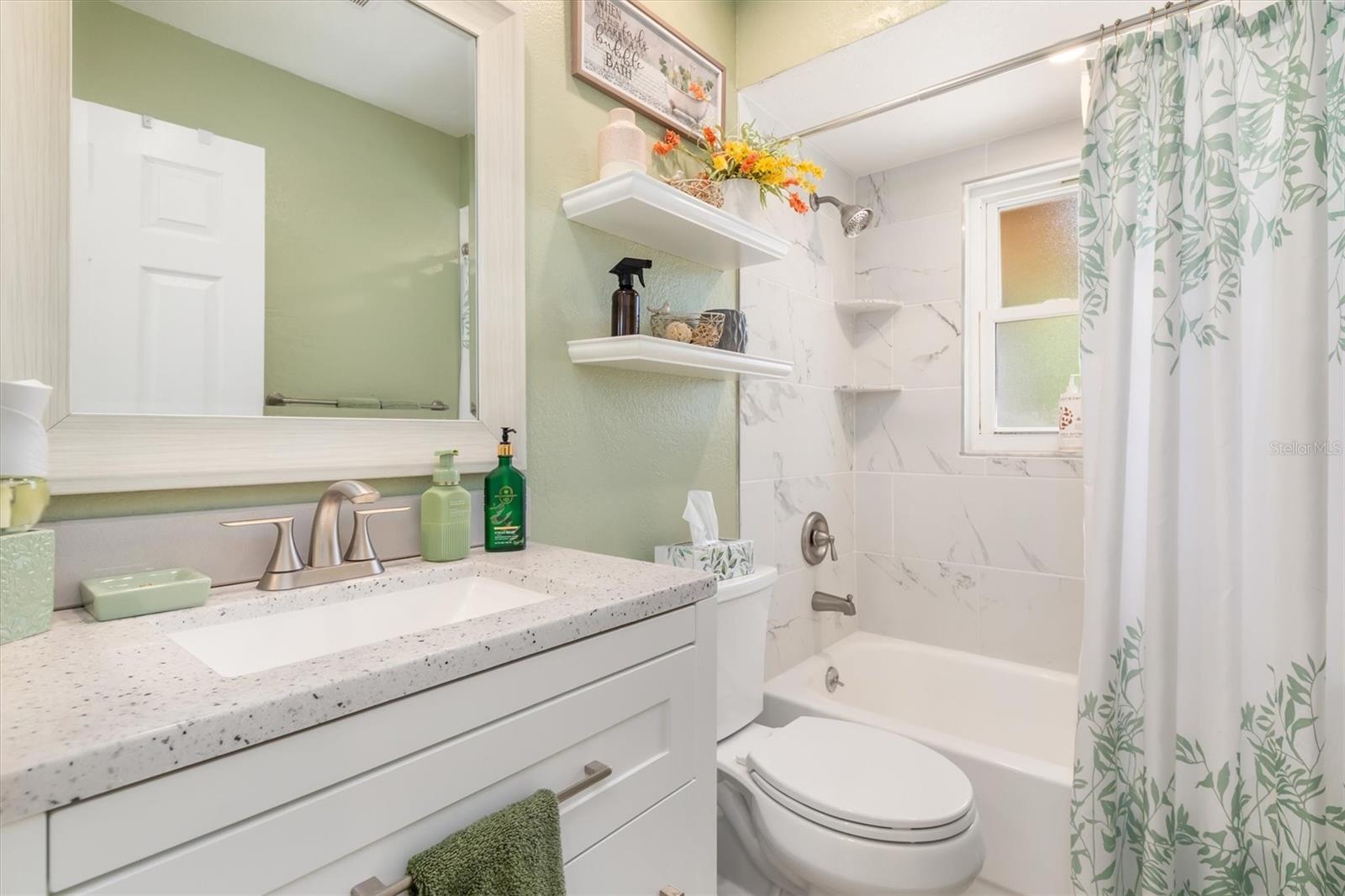 Image 19 of 37 For 3240 Beacon Drive