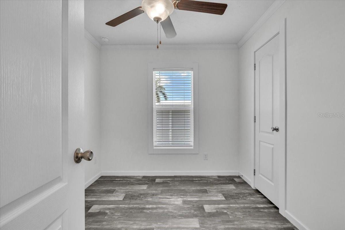 Image 19 of 36 For 3162 Mercury Lane