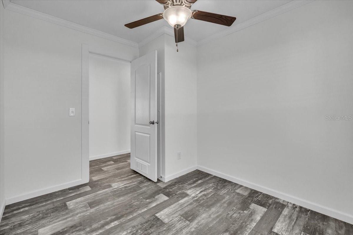 Image 21 of 36 For 3162 Mercury Lane