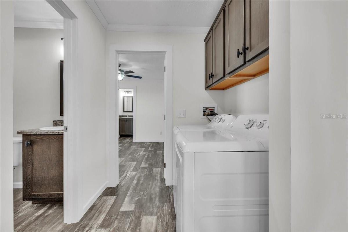 Image 23 of 36 For 3162 Mercury Lane