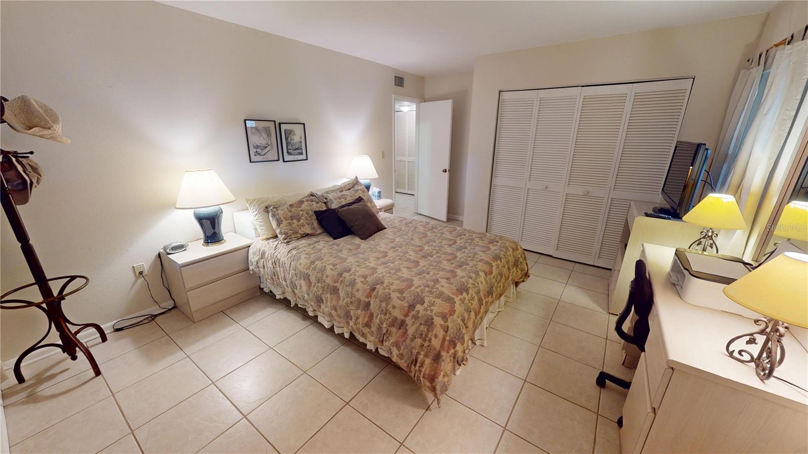 Image 25 of 39 For 3260 Southshore Drive 65a