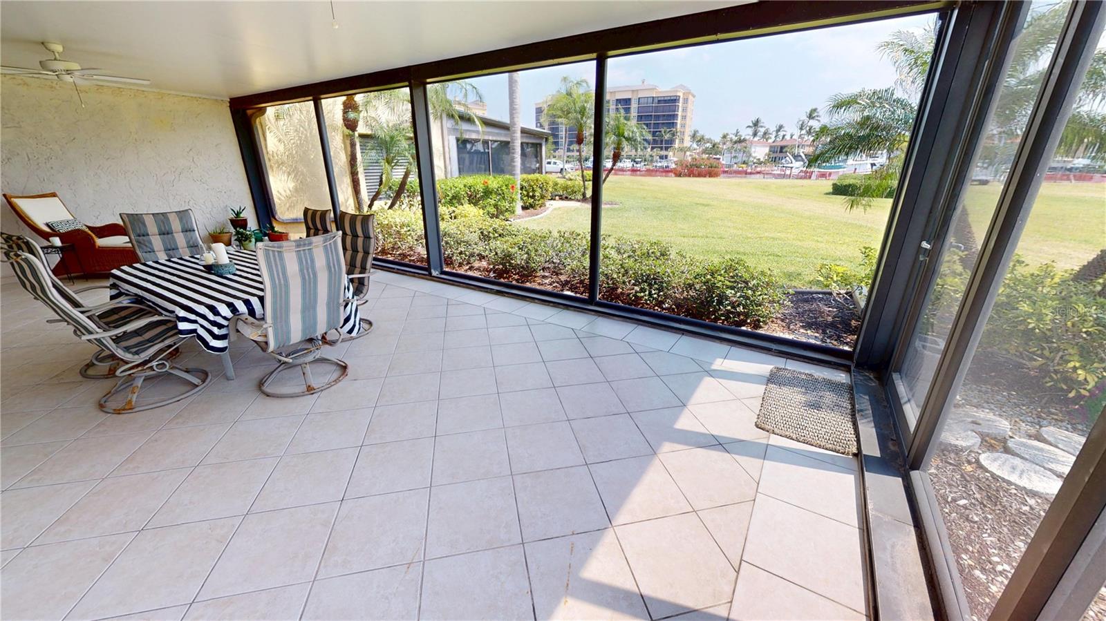 Image 9 of 39 For 3260 Southshore Drive 65a