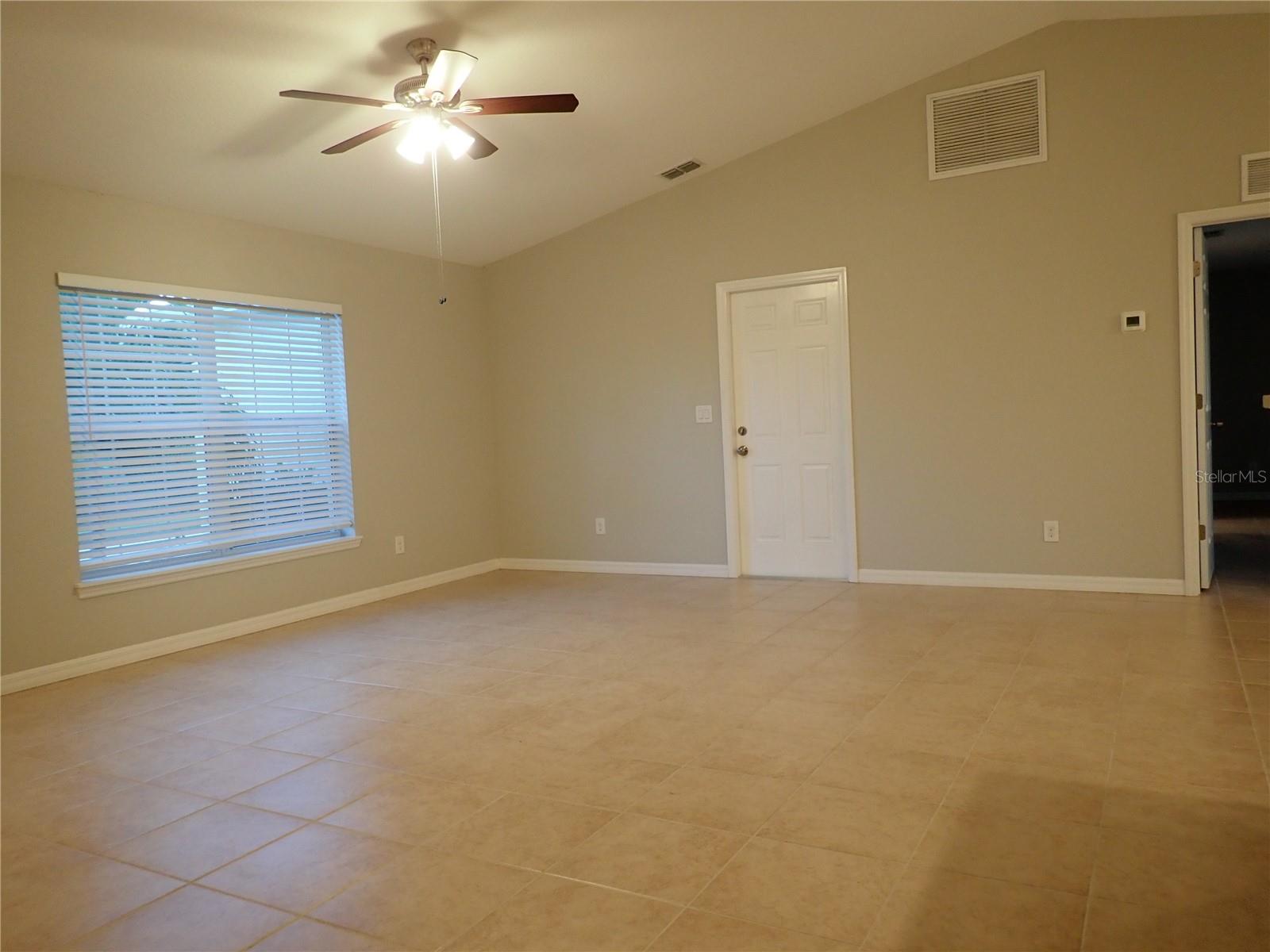 Image 6 of 20 For 11200 Chalet Avenue