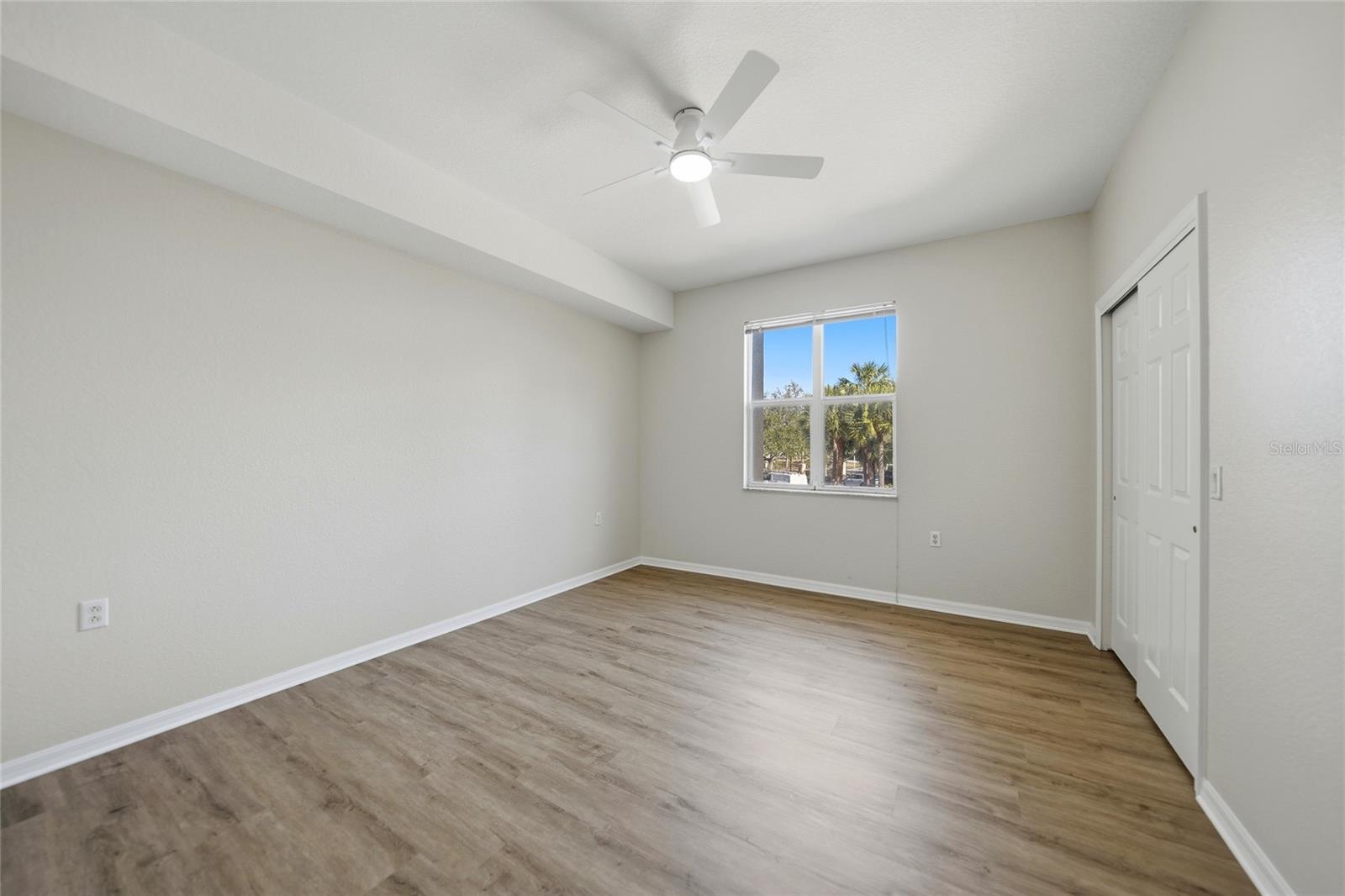 Image 25 of 52 For 255 End Drive 4203