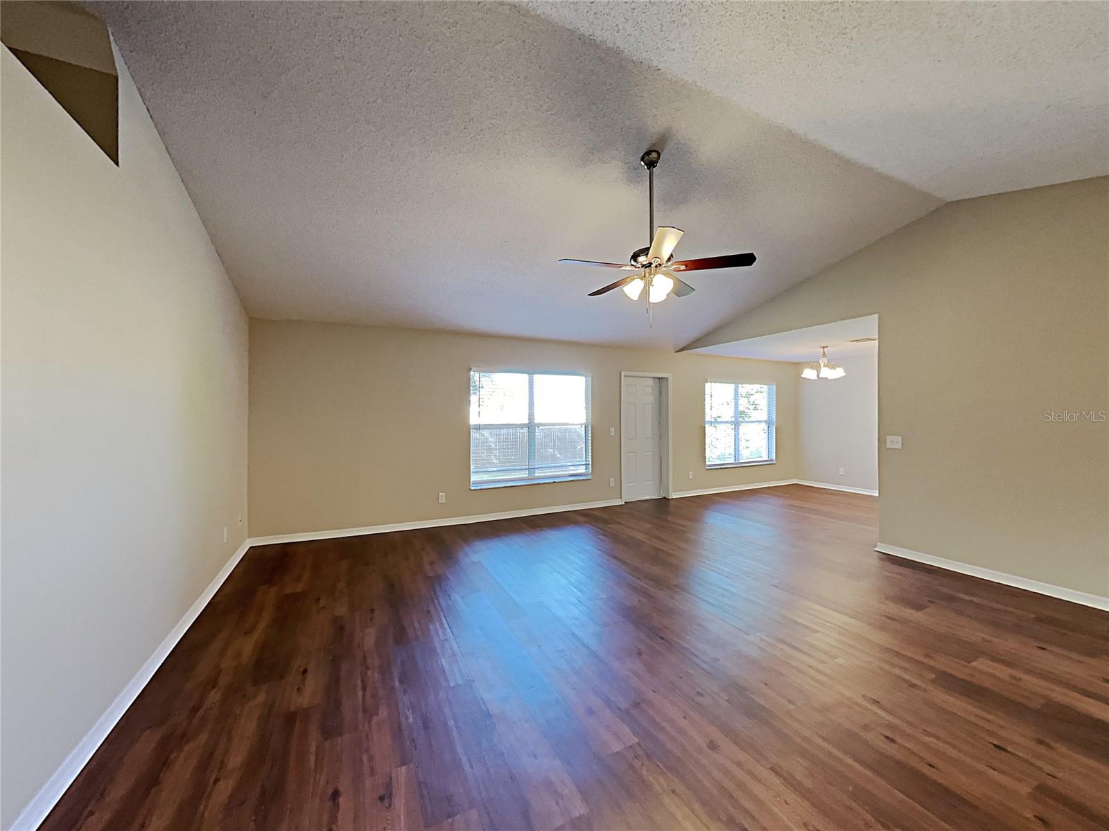 Image 18 of 23 For 1745 Pilchard Drive