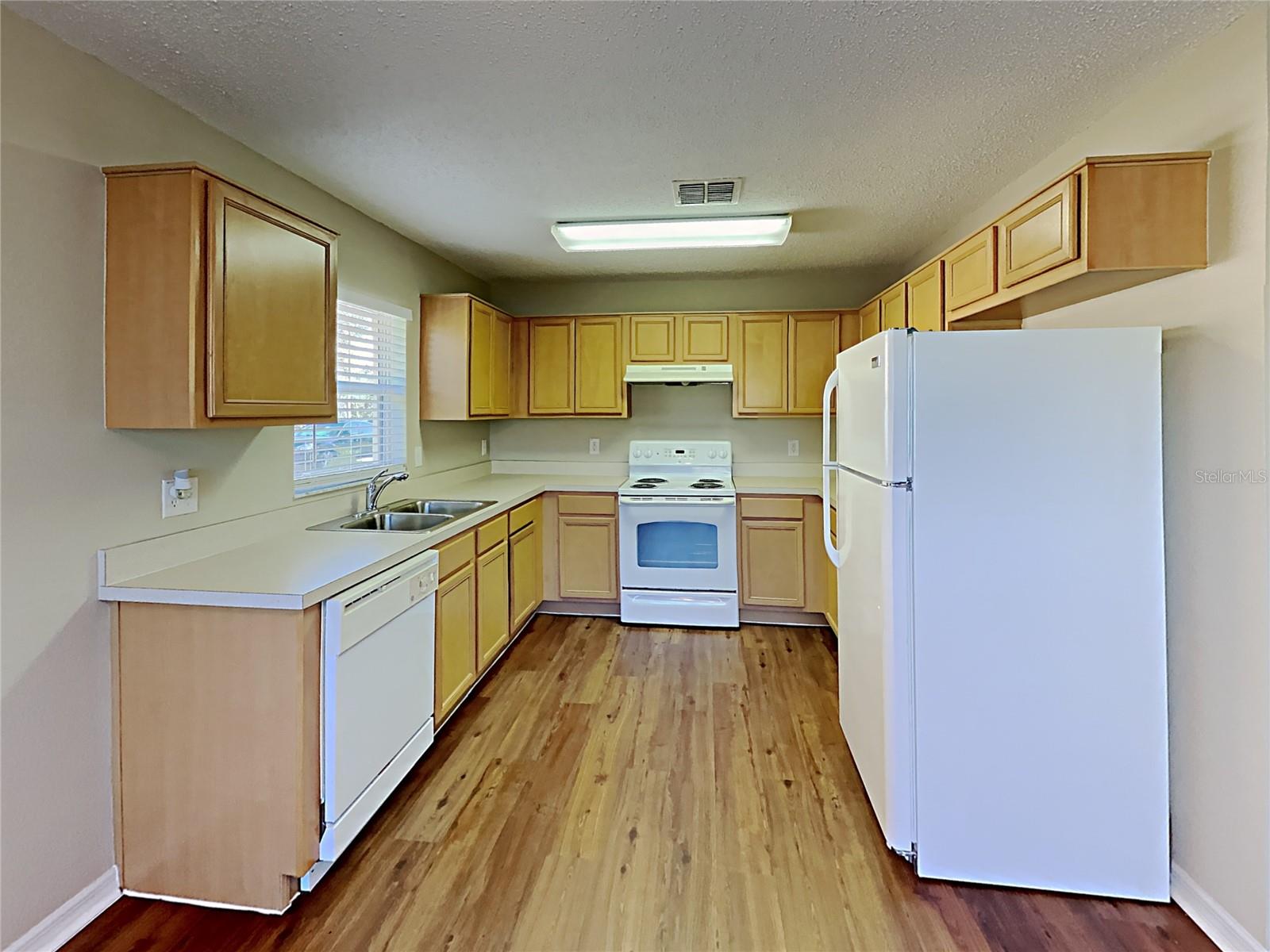 Image 5 of 23 For 1745 Pilchard Drive