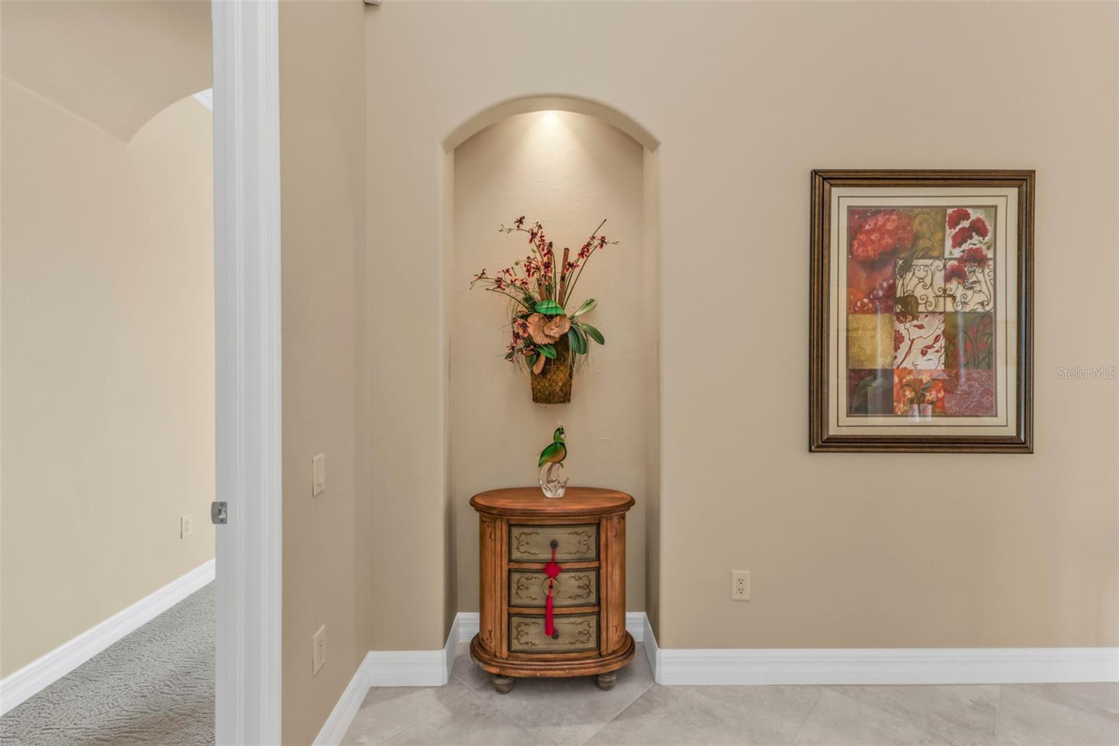 Image 15 of 78 For 5021 Sable Key Circle