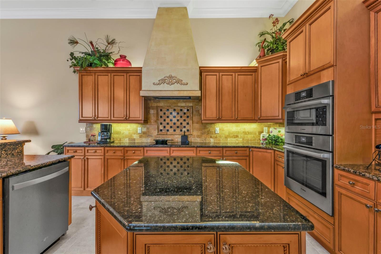 Image 23 of 78 For 5021 Sable Key Circle