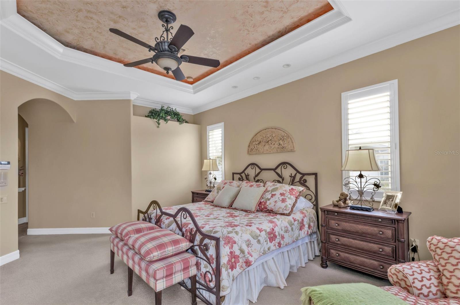 Image 39 of 78 For 5021 Sable Key Circle