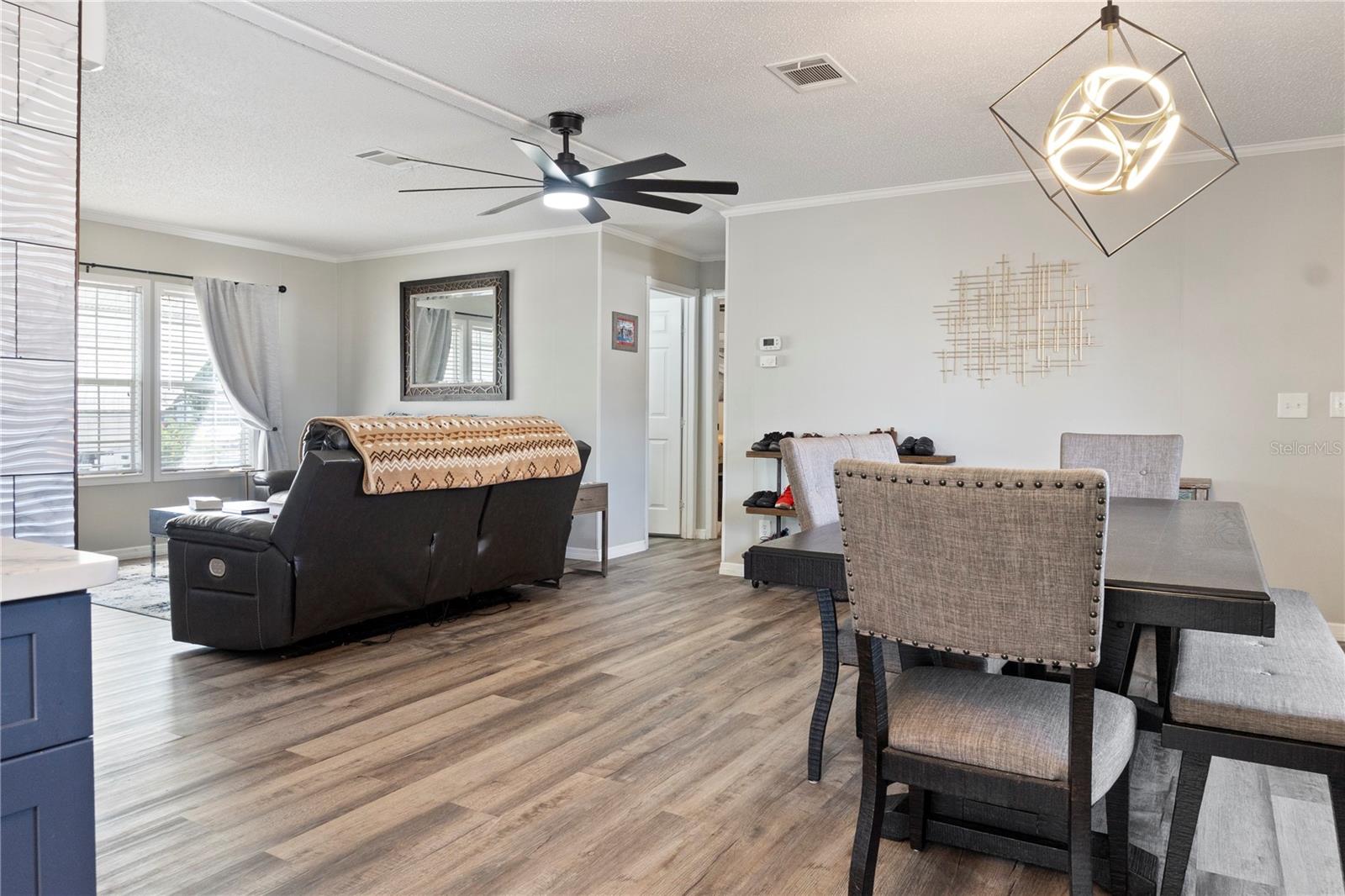 Image 15 of 39 For 6533 Jack Street