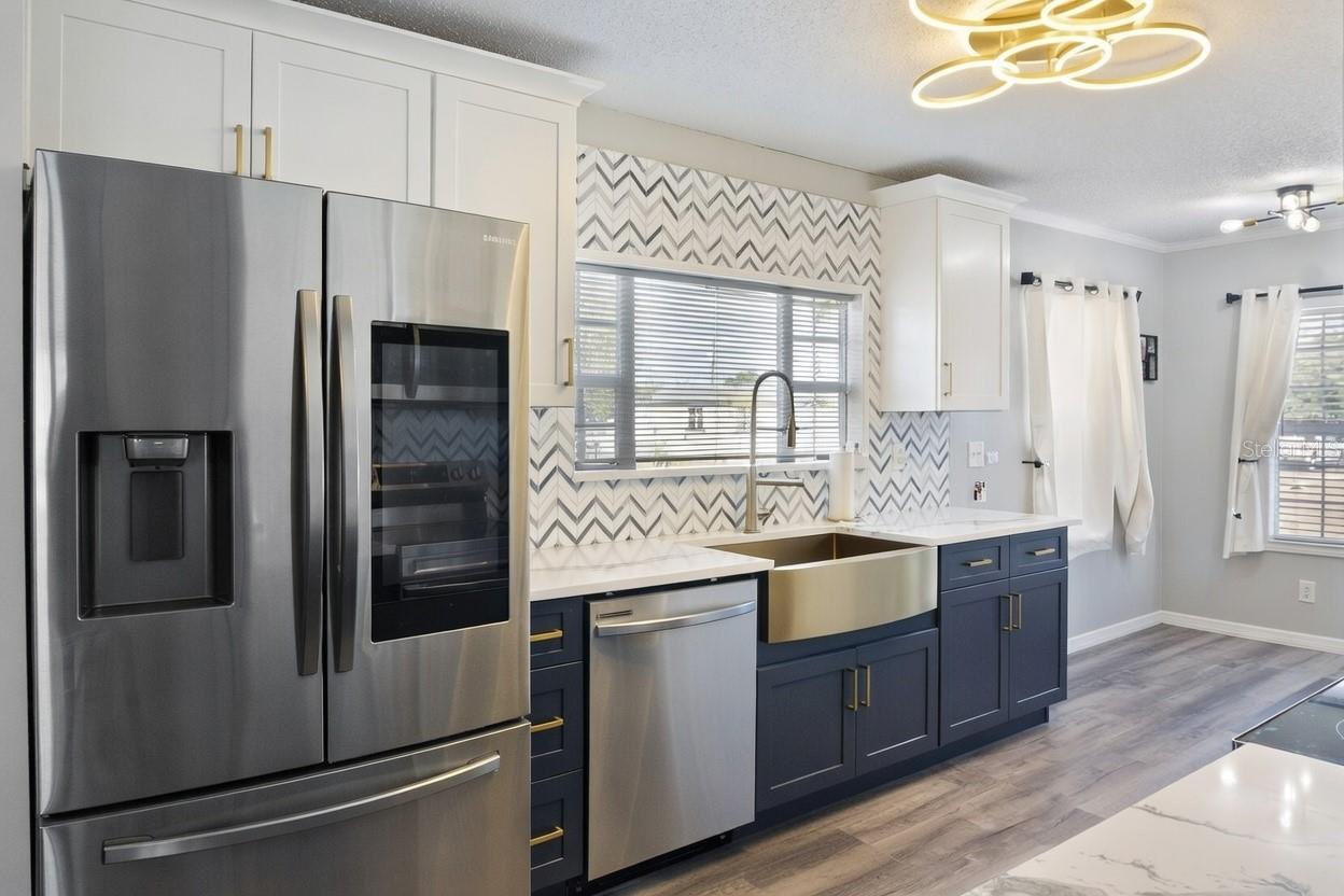 Image 2 of 39 For 6533 Jack Street