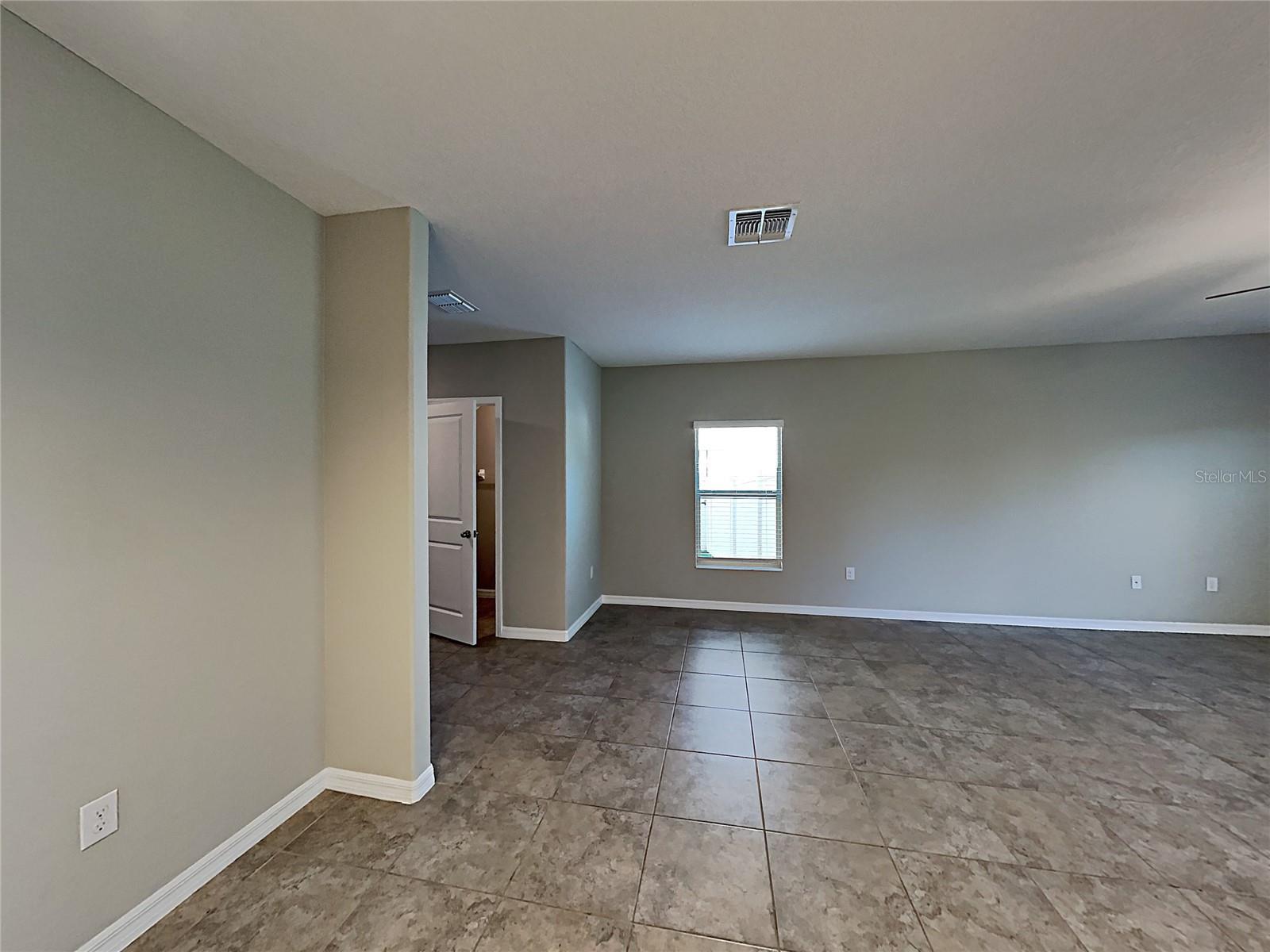 Image 3 of 41 For 5125 White Chicory Drive