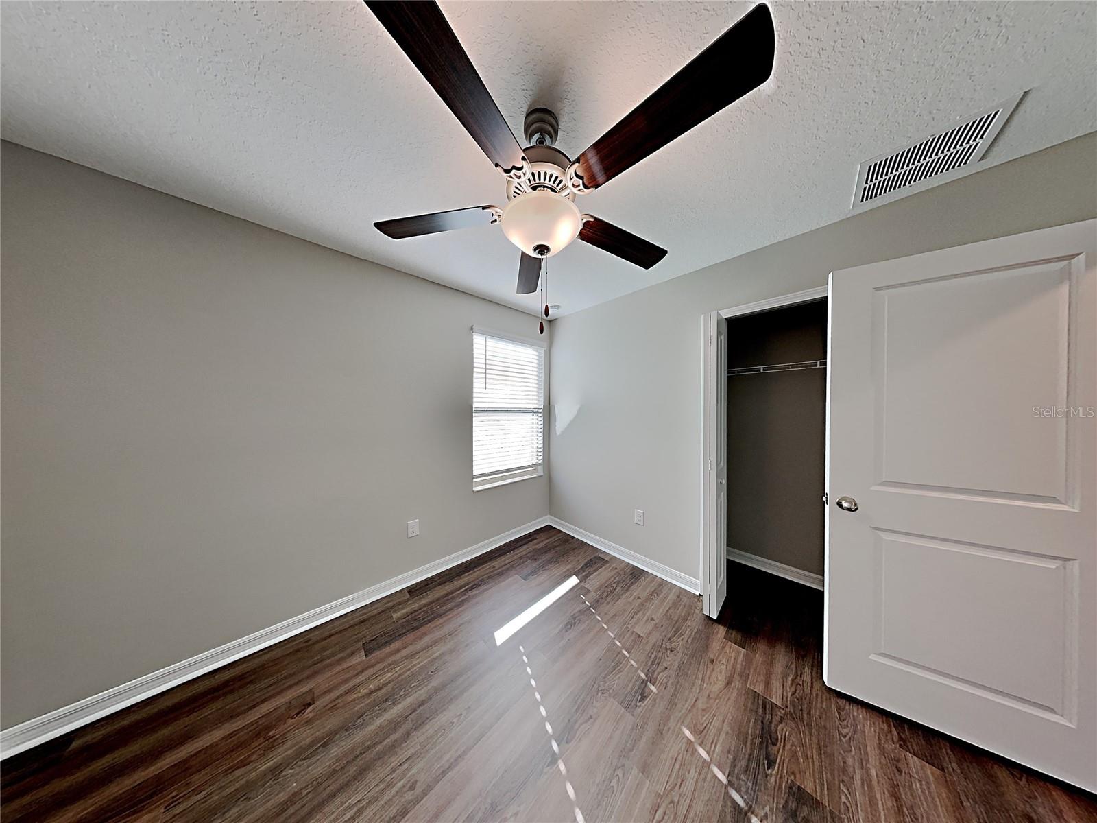 Image 31 of 41 For 5125 White Chicory Drive