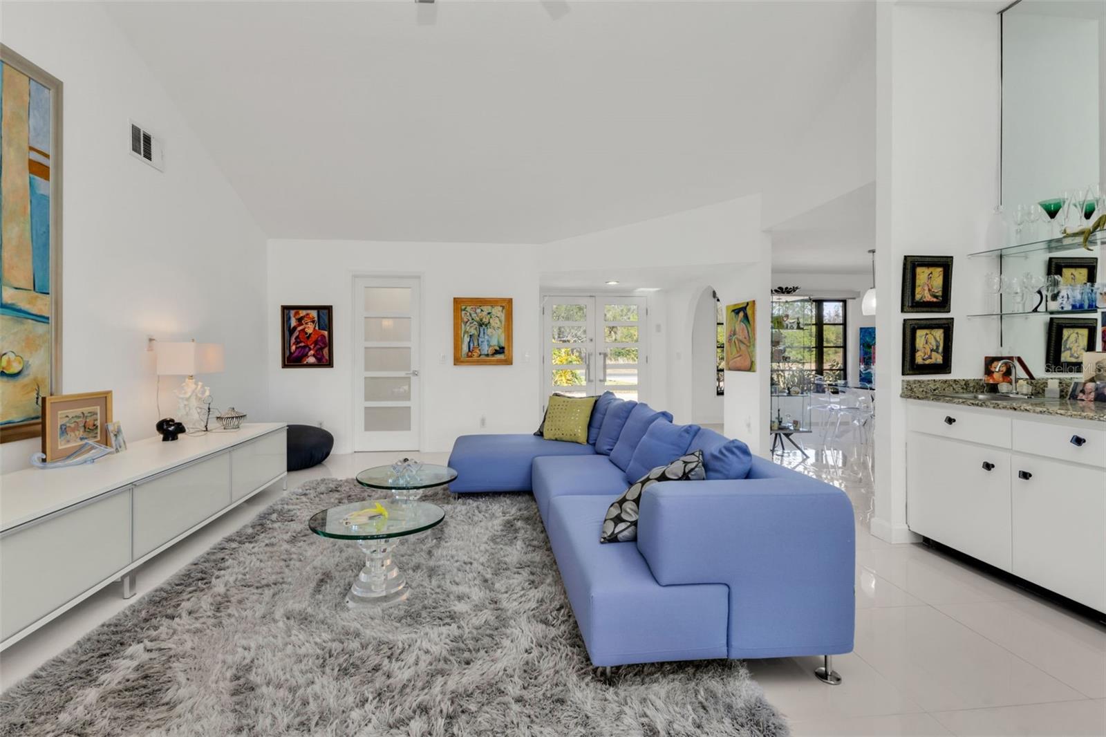 Image 23 of 73 For 11903 Kingsway Circle