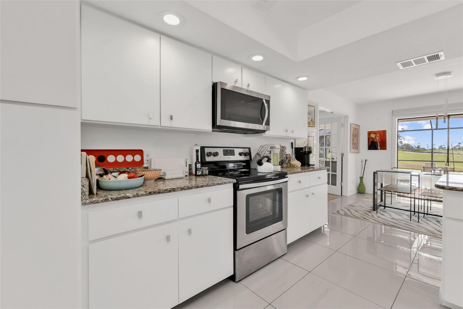 Image 9 of 73 For 11903 Kingsway Circle