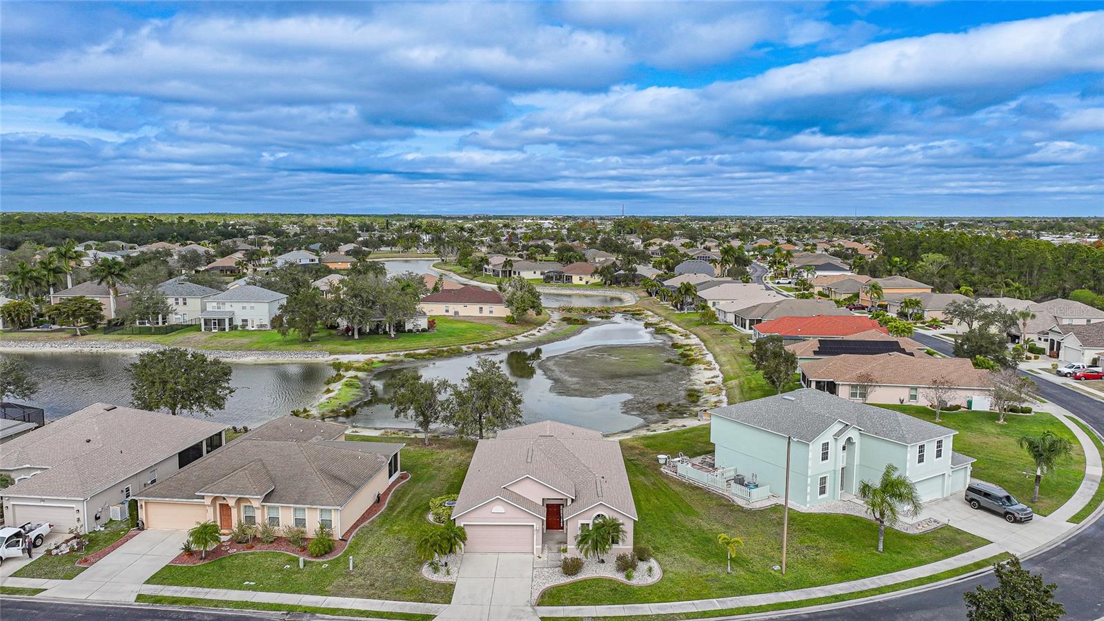 Image 42 of 47 For 2735 Suncoast Lakes Boulevard