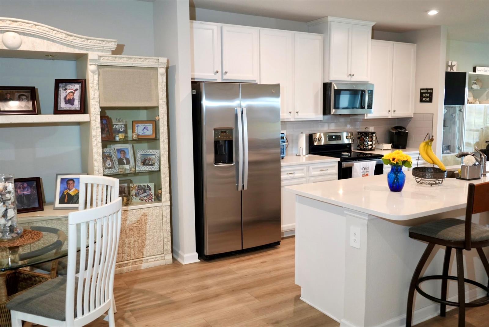 Listing photo id 12 for 16292 Lady Palm Drive