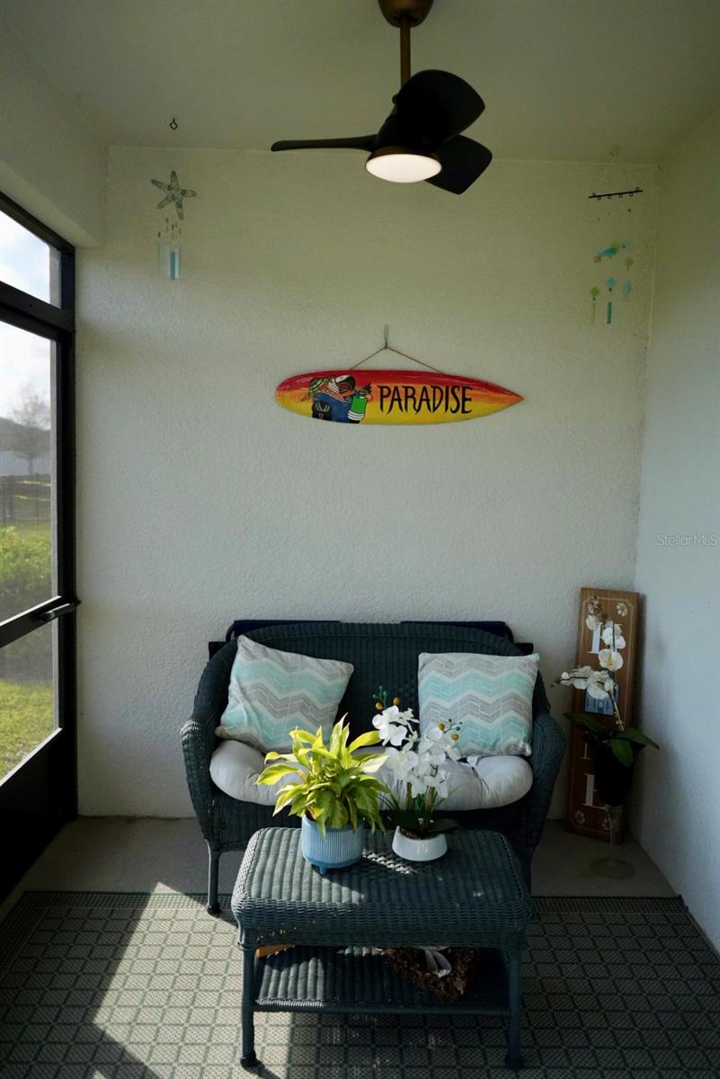 Listing photo id 25 for 16292 Lady Palm Drive