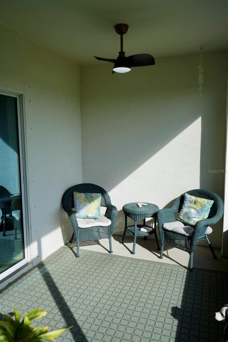 Listing photo id 28 for 16292 Lady Palm Drive