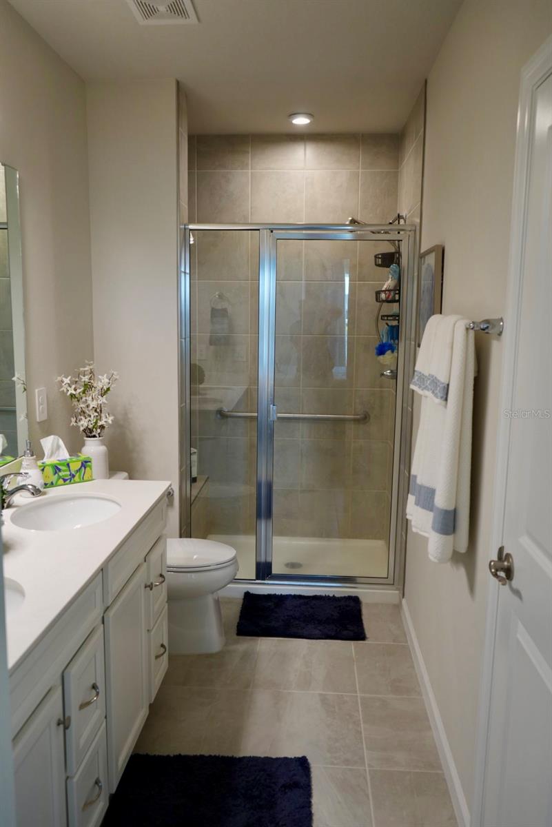 Listing photo id 36 for 16292 Lady Palm Drive