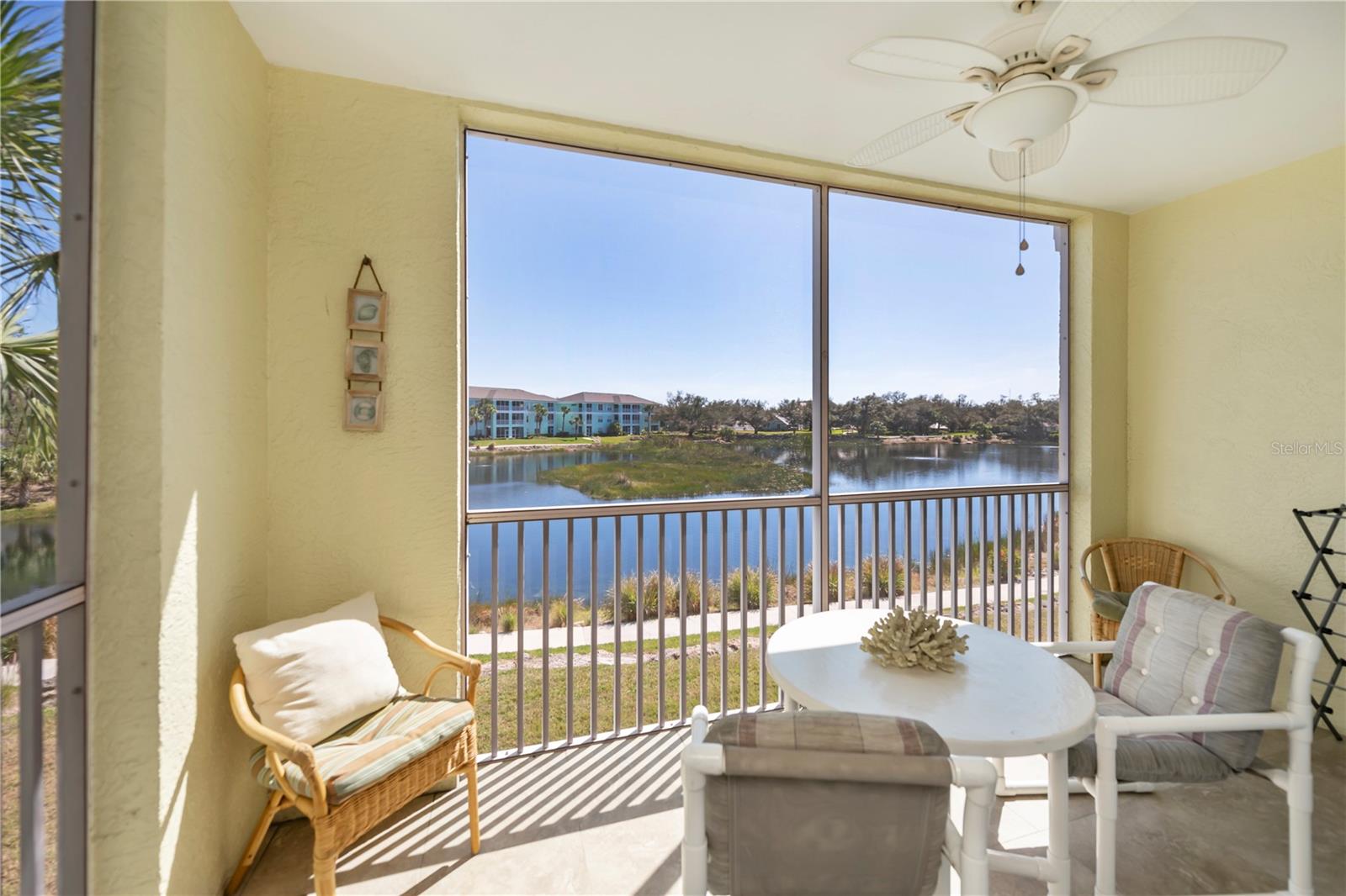 Image 35 of 71 For 19335 Water Oak Drive 202