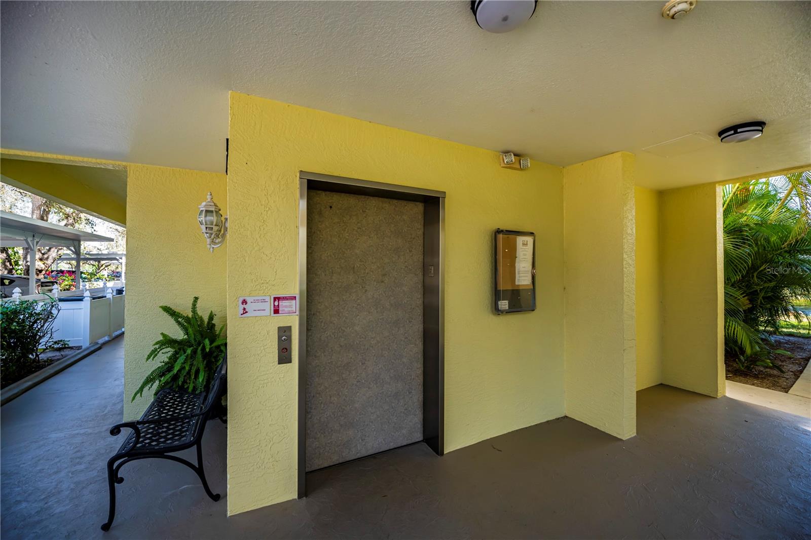 Image 44 of 71 For 19335 Water Oak Drive 202