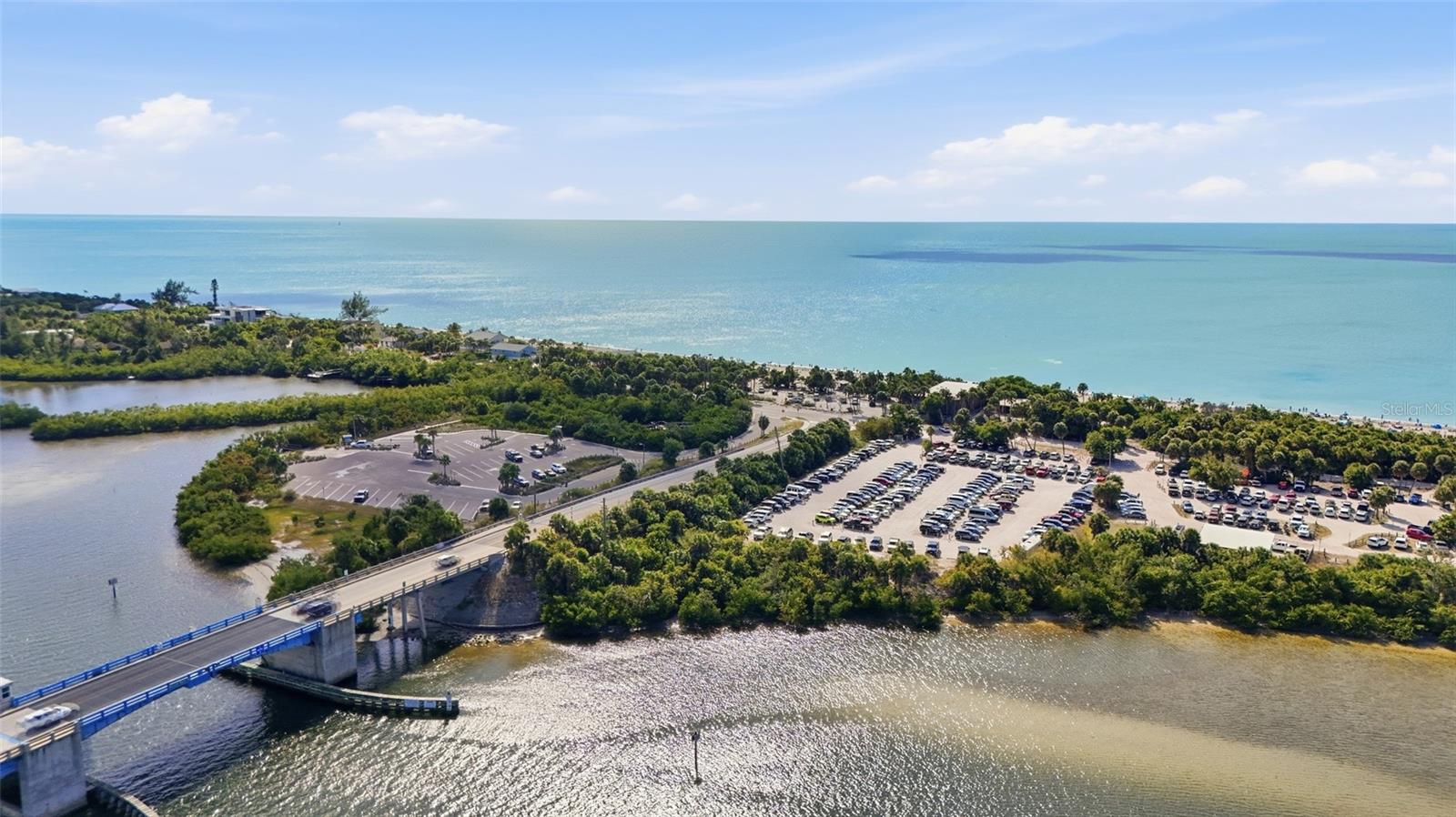 Image 3 of 39 For 1531 Keyway Road