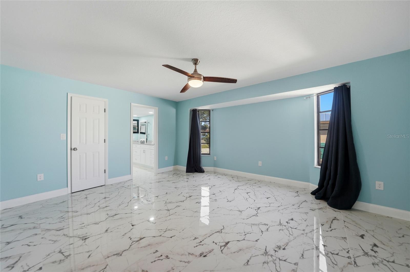 Image 24 of 36 For 19990 Midway Boulevard