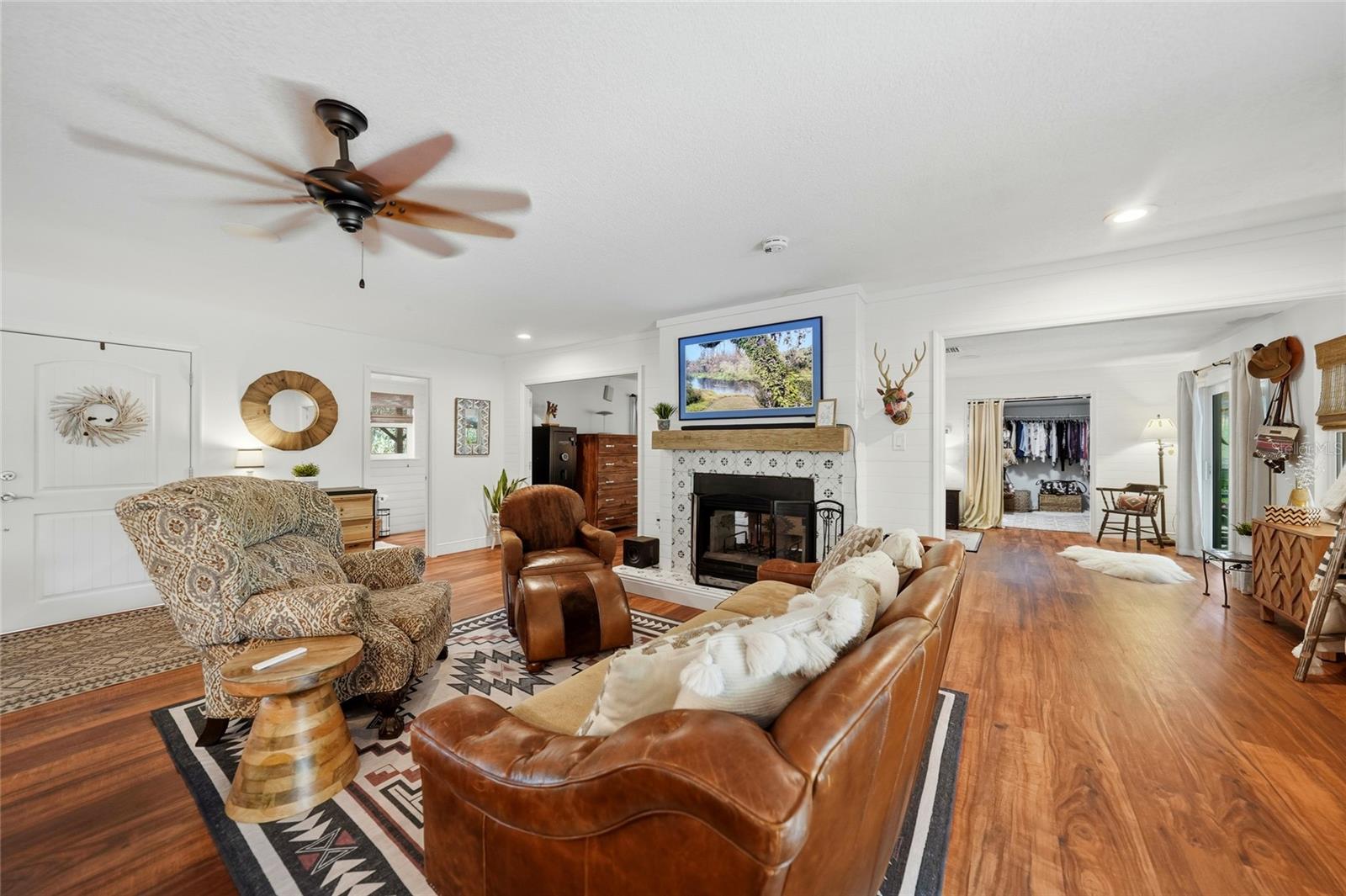 Image 9 of 55 For 4144 Armadillo Trail