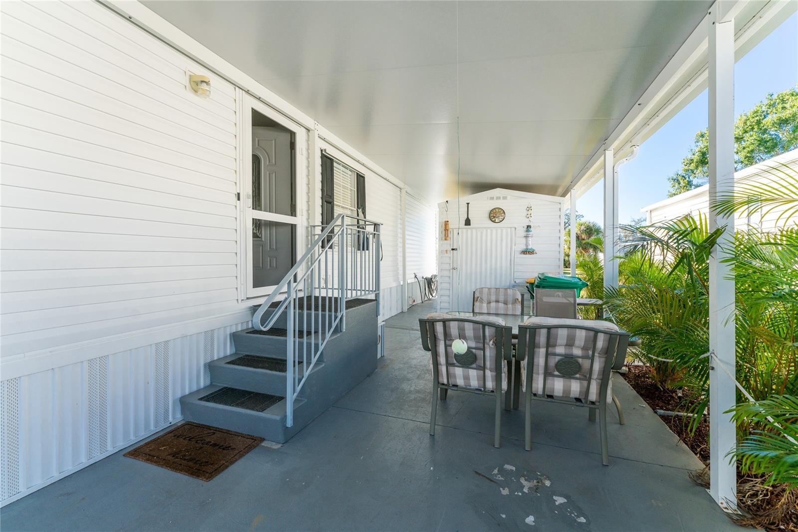 Image 26 of 34 For 24437 Harborview Road 62