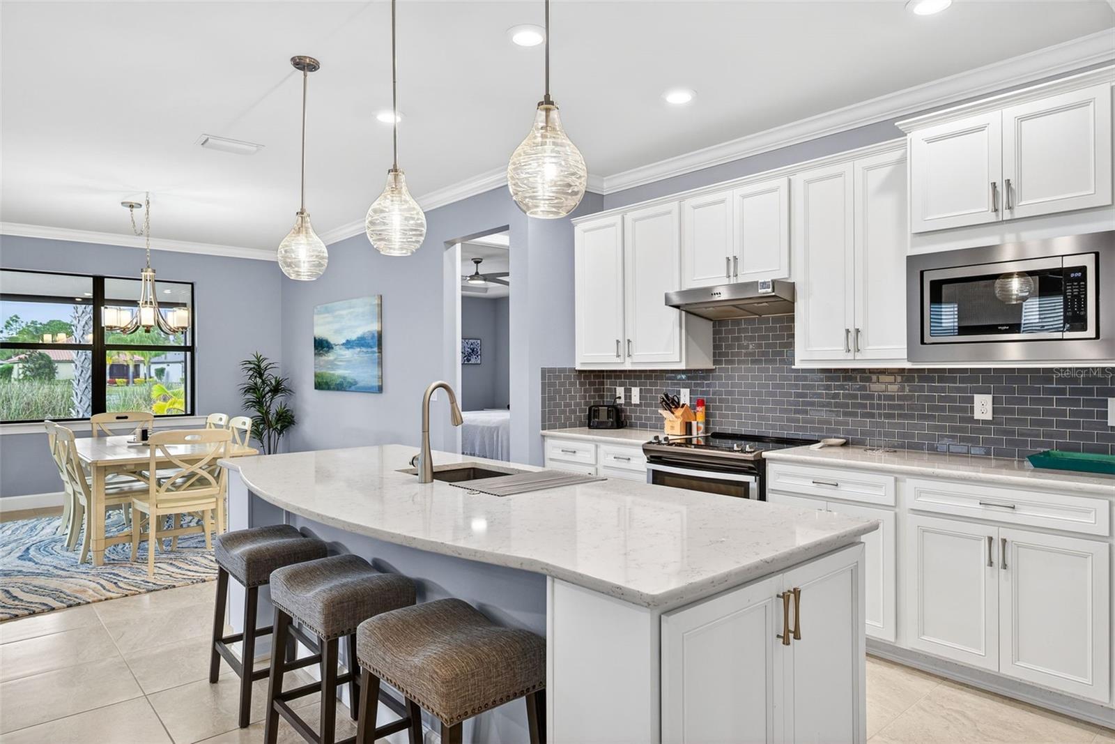 Image 3 of 33 For 1506 Hyssop Loop