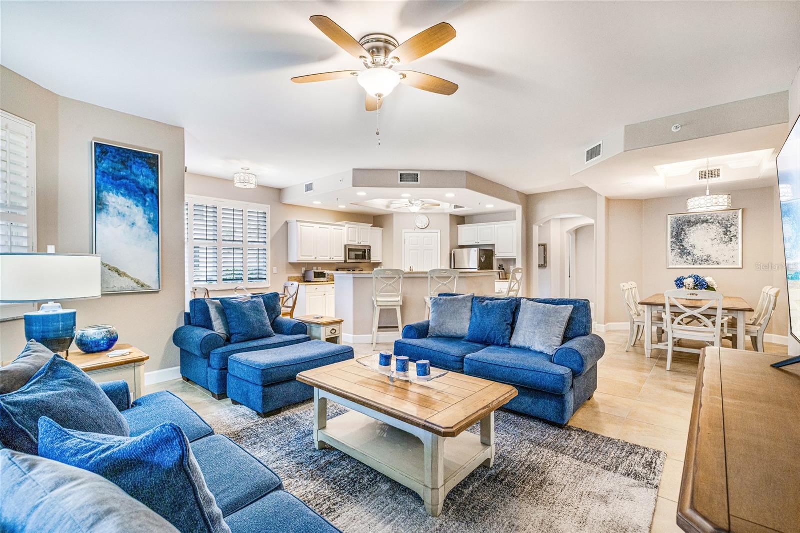 Listing photo id 14 for 3420 Sunset Key Circle B