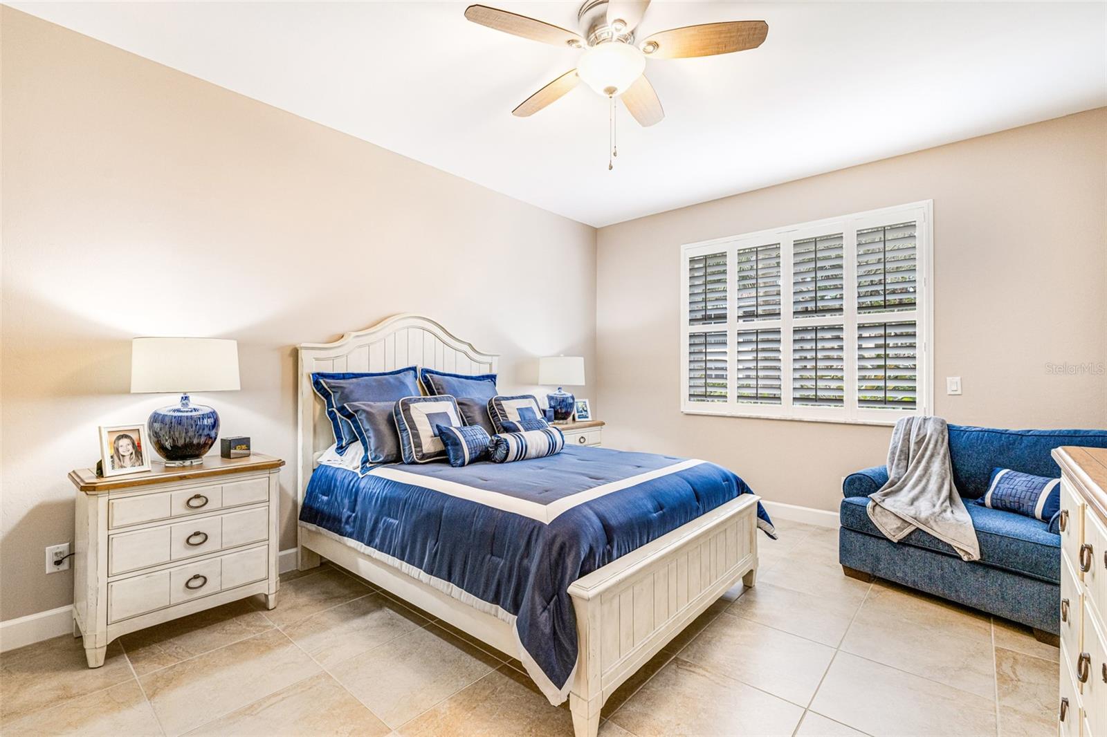 Listing photo id 15 for 3420 Sunset Key Circle B