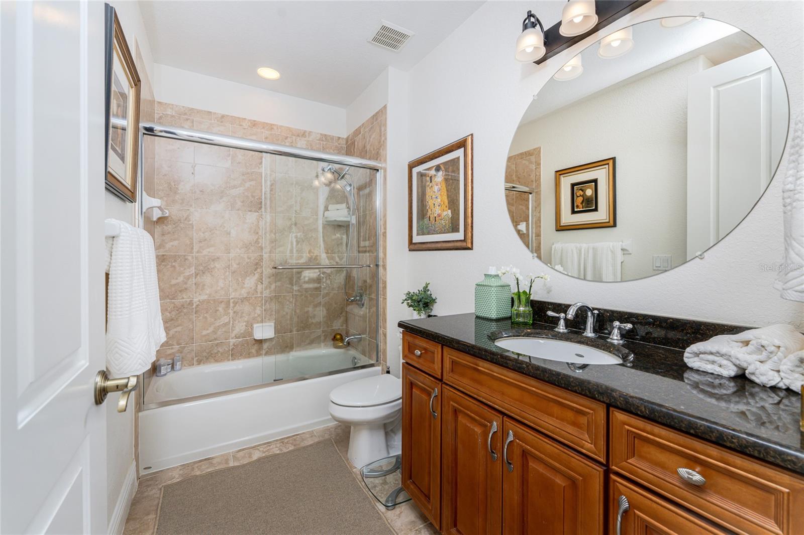 Image 21 of 36 For 95 Marion Court 135