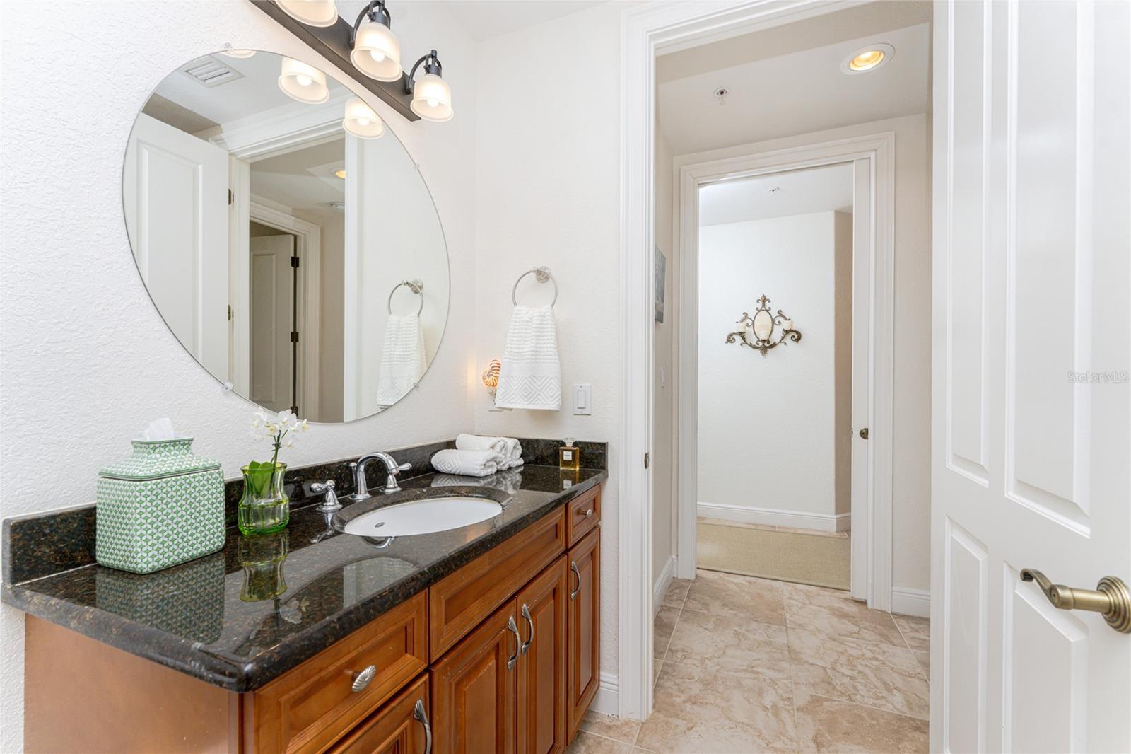 Image 22 of 36 For 95 Marion Court 135