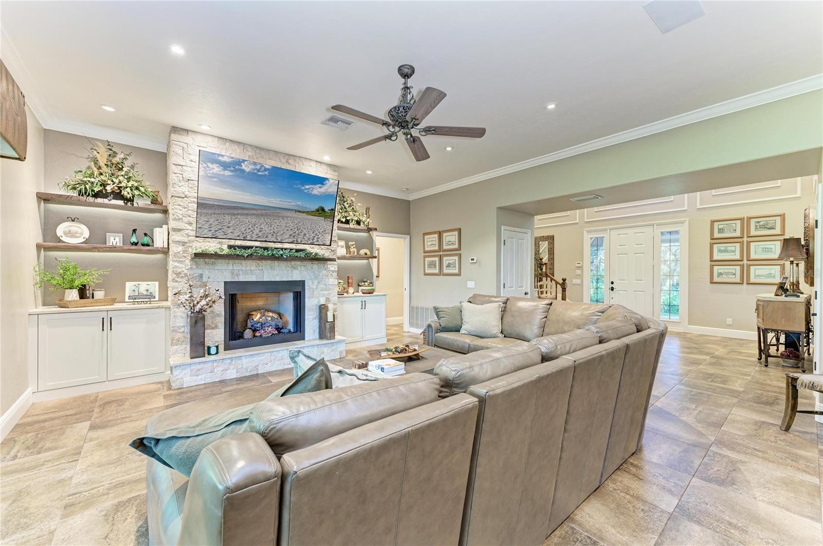 Image 11 of 98 For 39321 Washington Loop Road