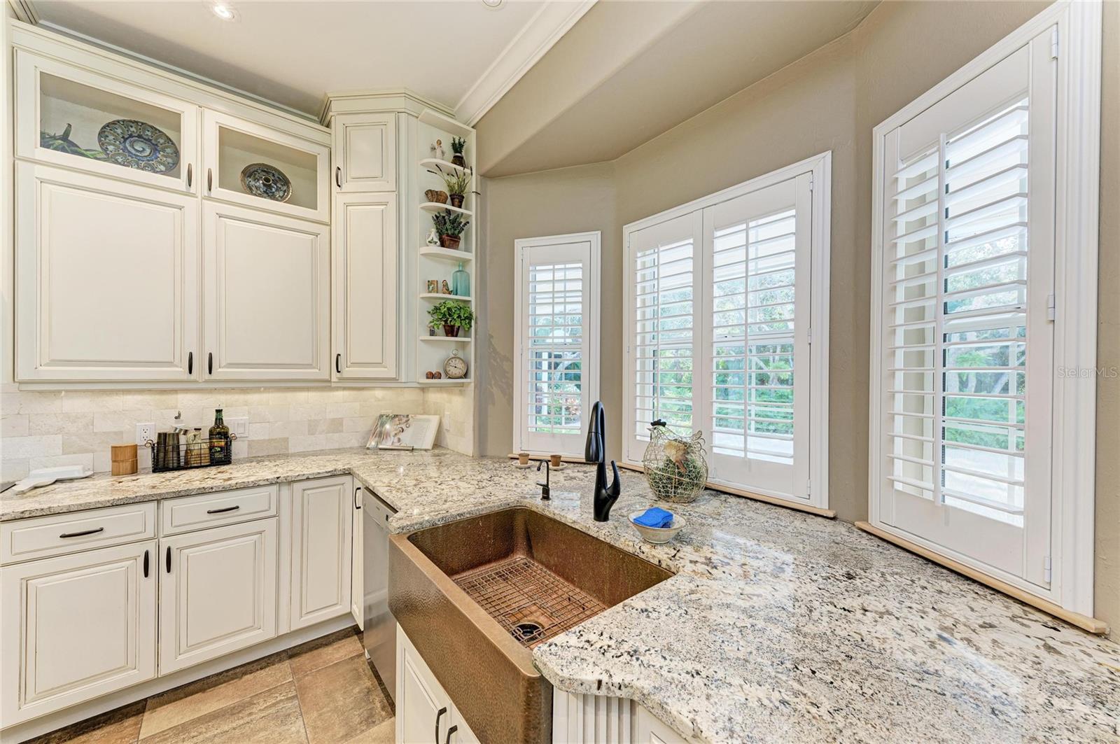 Image 18 of 98 For 39321 Washington Loop Road