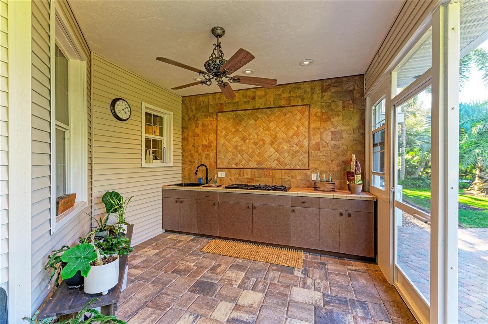 Image 27 of 98 For 39321 Washington Loop Road