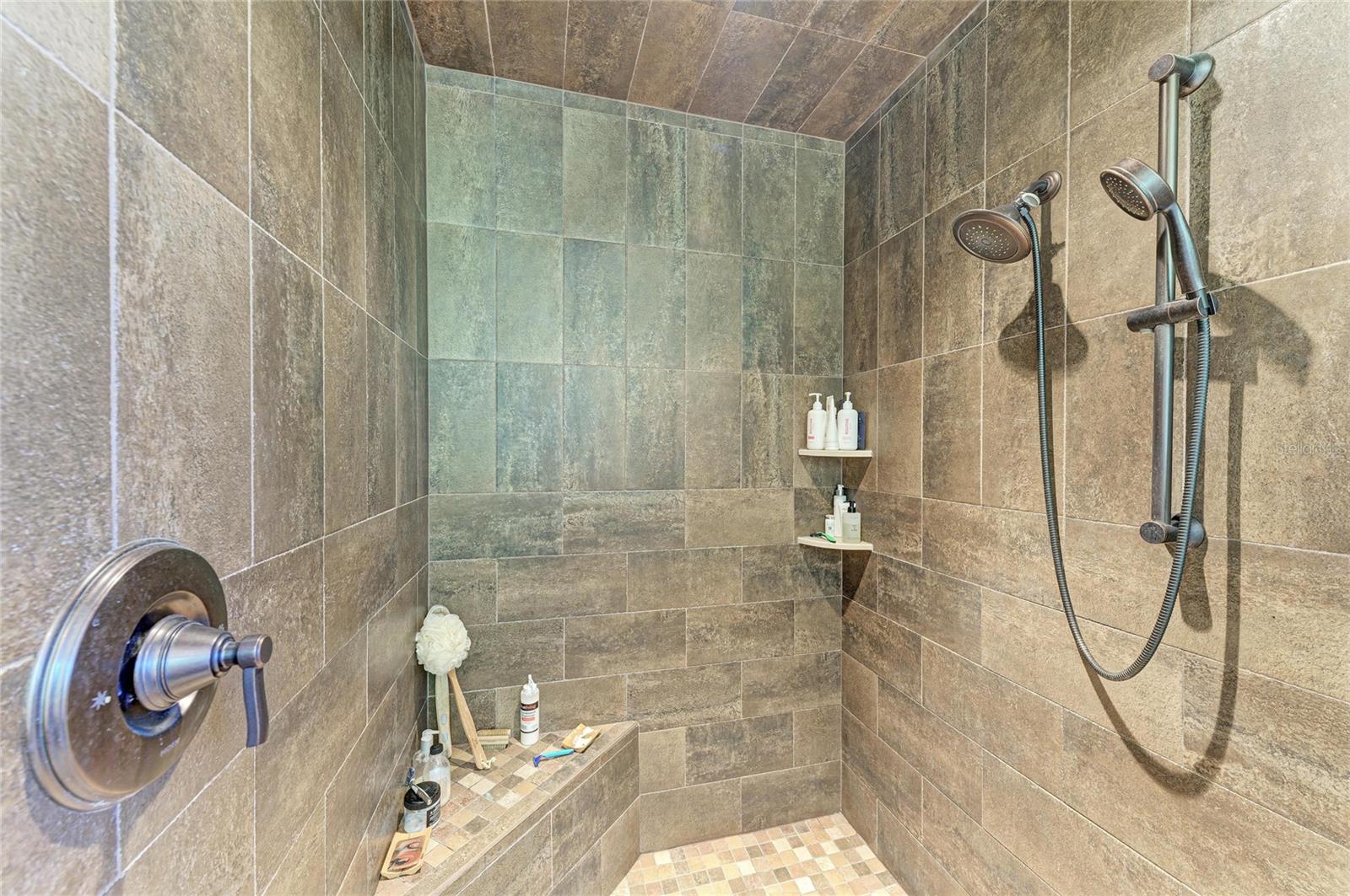 Image 39 of 98 For 39321 Washington Loop Road