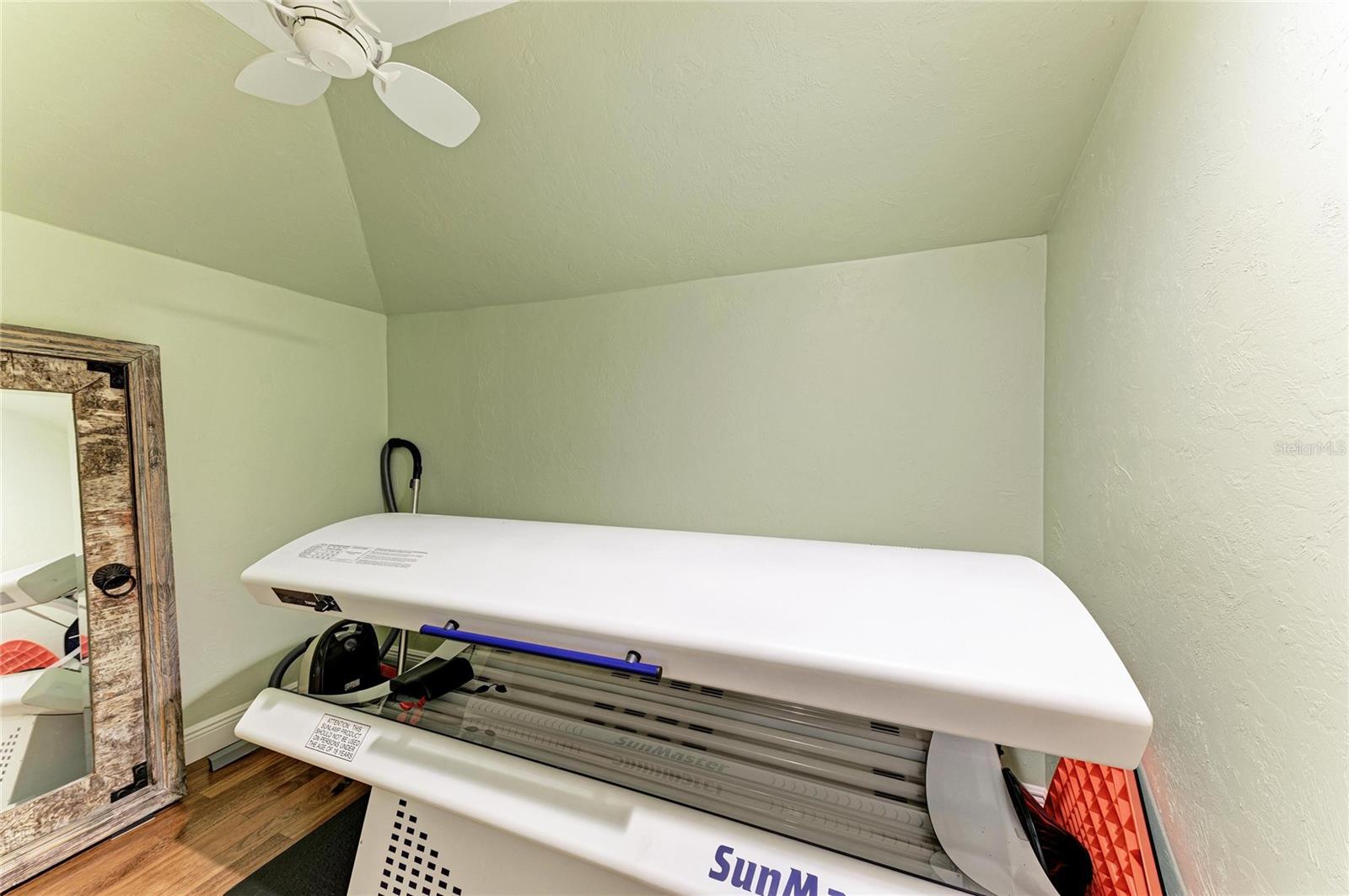 Image 65 of 98 For 39321 Washington Loop Road