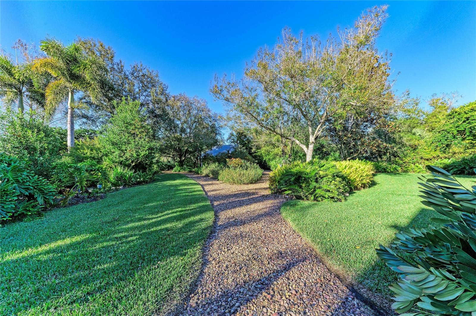 Image 79 of 98 For 39321 Washington Loop Road