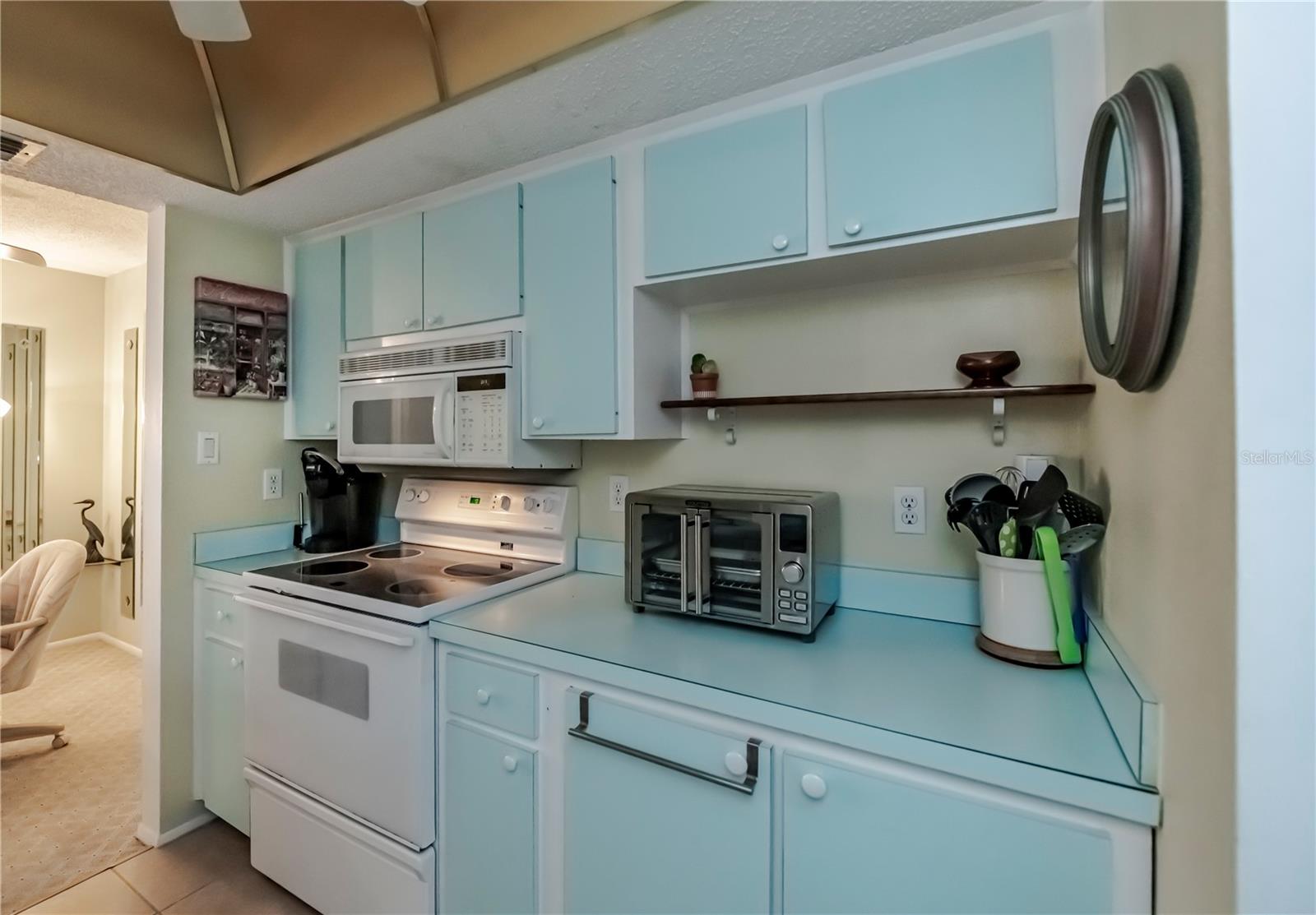 Image 16 of 58 For 22375 Edgewater Drive 238