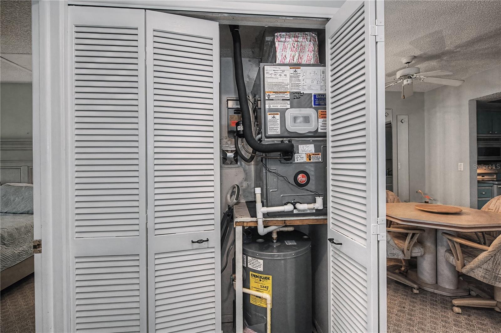 Image 40 of 58 For 22375 Edgewater Drive 238