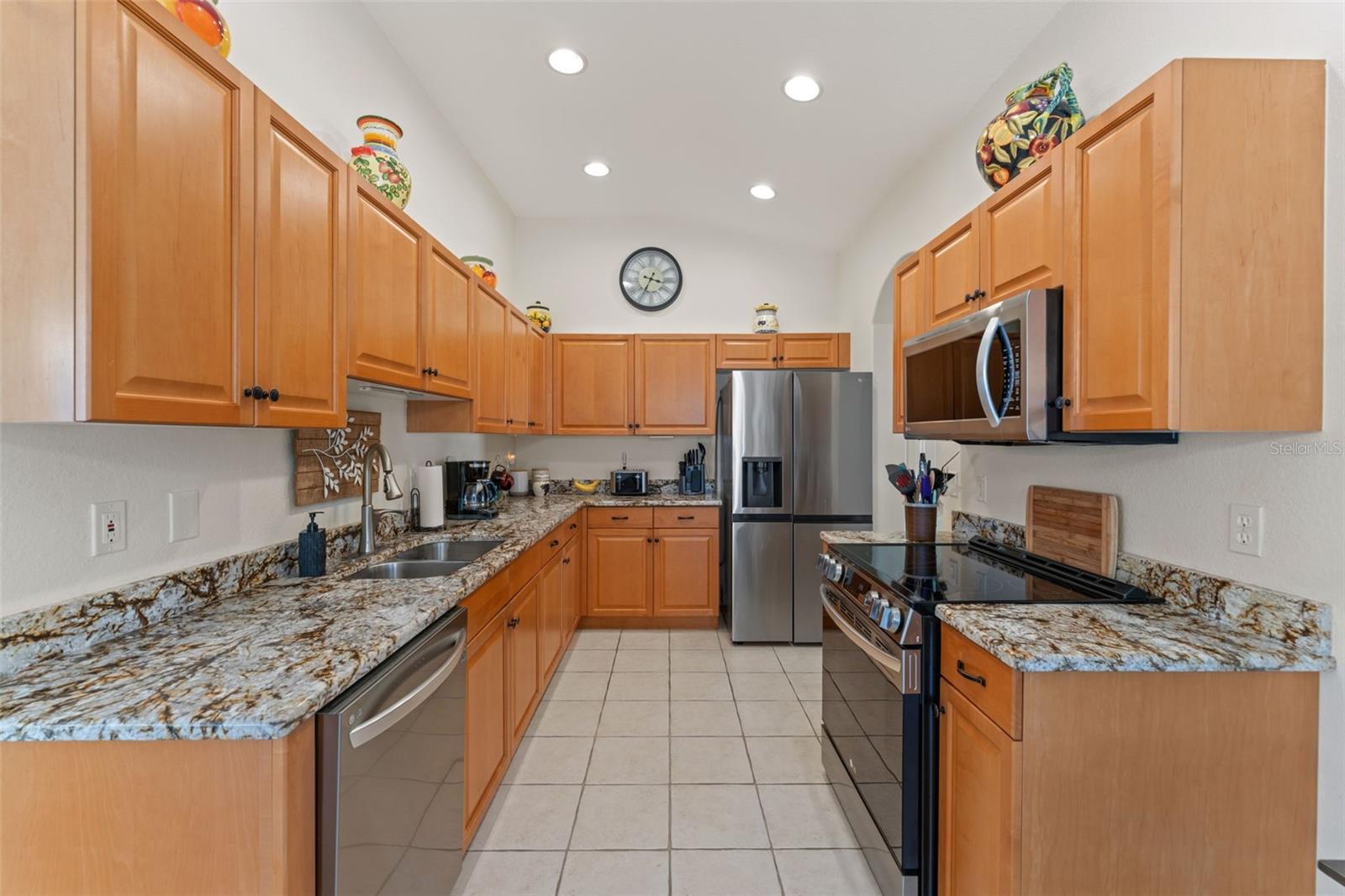 Image 19 of 62 For 1039 Topelis Drive