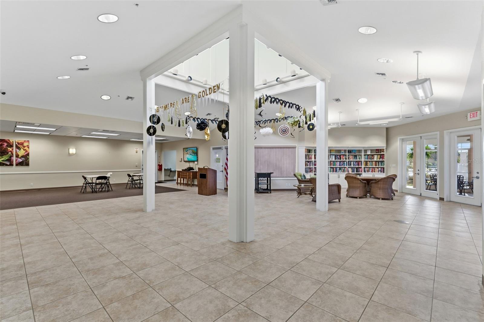 Image 34 of 62 For 1039 Topelis Drive